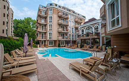 Дawn Park Deluxe